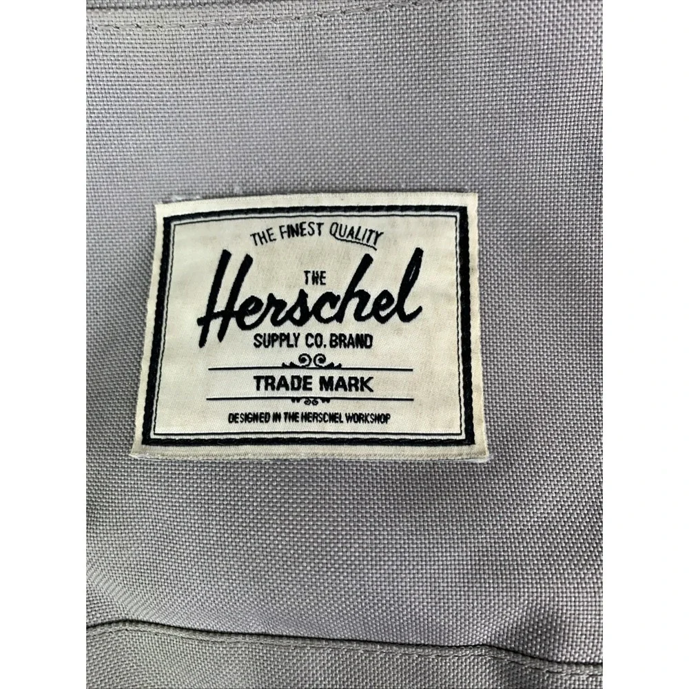 Herschel Classic Retreat Backpack Grey/Tan Gargoyle 19.5L Hold 15in Laptop